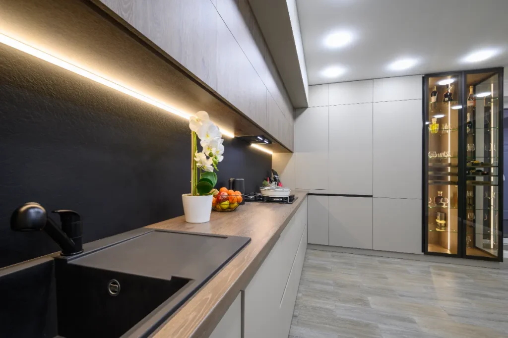 A newly built kitchen with minimalist style.